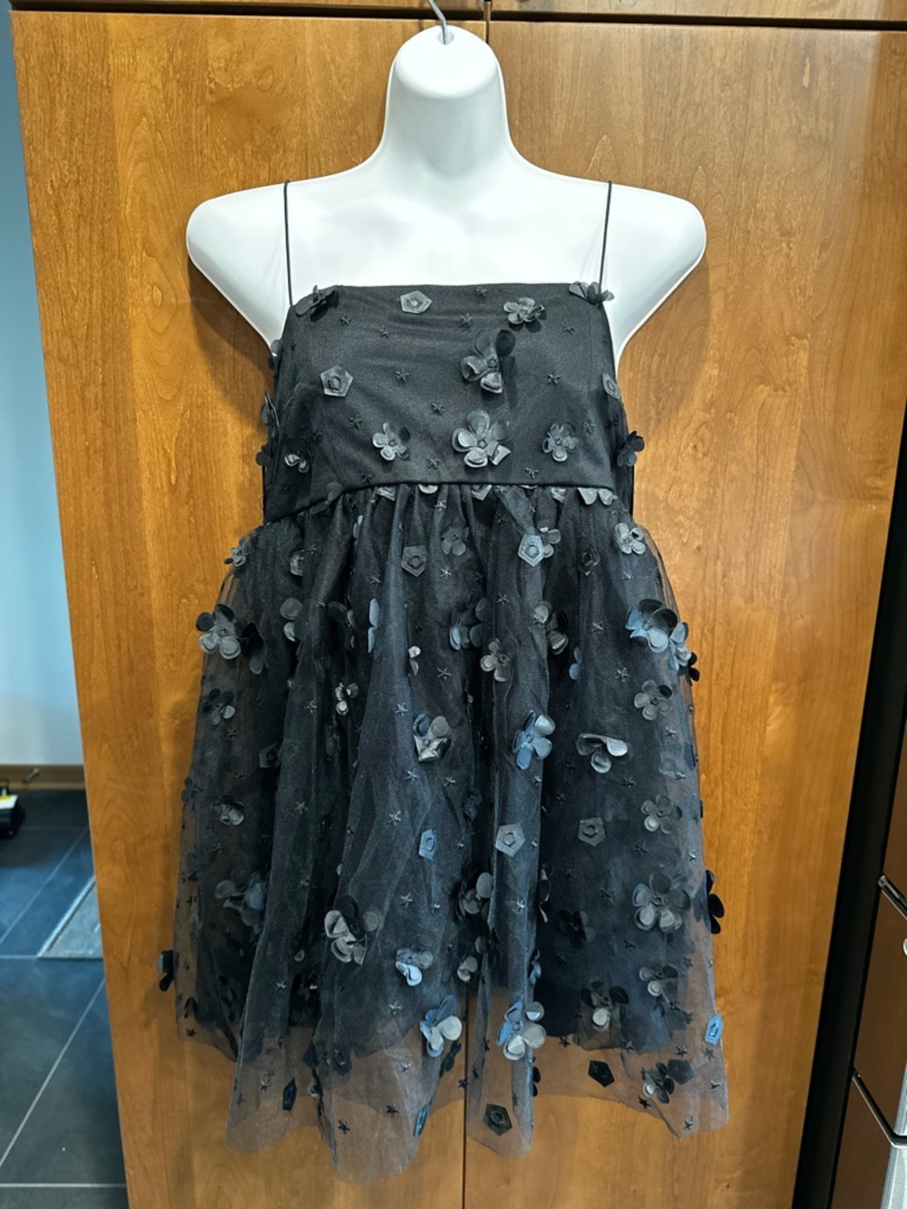 Trixxi Black Floral Appliqué Tulle Spaghetti-Strap Mini Dress